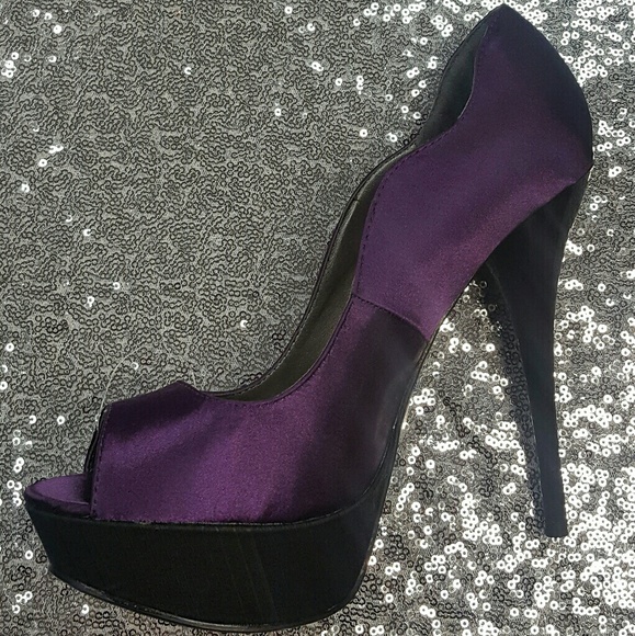 Purple Satin Peep Toe Pumps - Picture 2 of 4